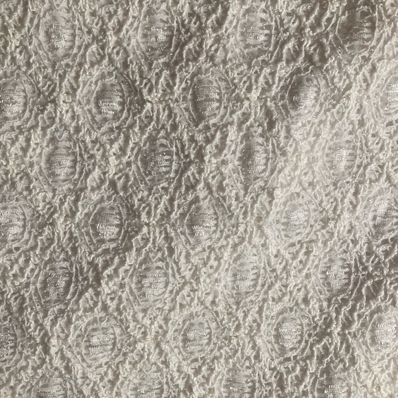 Le Chateau Crochet Halter-neck Tank Top (Stretchy Material) - Picture 3 of 11